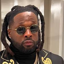 Not gonna lie this a Rachaad White game…….. His style of running fits this  game best. Think Houston game. That's just me though 🤷🏾‍♂️