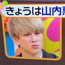 有名人「横山裕関ジャニ∞ x 金髪」ツイート一覧。金髪横山くん、たくさんの感動をありがとうね… 横山裕 6年ぶりの金髪 横山裕 銀髪デビュー さすが何色にしても似合うし美しすぎて人類の宝だ、、黒髪に戻さずまだまだ楽しませてくれるのね〜〜さっそく明日のヒルナンでお披露目される. 2020å¹´8æœˆ20æ—¥ ãƒ'ãƒ«ãƒŠãƒ³ãƒ‡ã‚¹ã§ æ¨ªå±±è£• ãŒè©±é¡Œã« ãƒˆãƒ¬ãƒ³ãƒ‰ã‚¢ãƒƒãƒˆtv