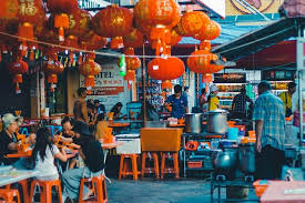 A daily flea market sells everything from clothes and electronics to perfumes, cds. Die 10 Besten Kuala Lumpur Chinatown Touren 2021