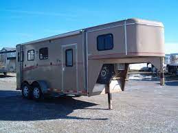 Used 2000 Bison Trailer Three Horse Slant W A C And Awning Gooseneck Horse Trailer Horse Trailers Horse Trailer Fifth Wheel Trailers