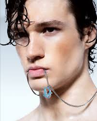 DIOR @diorbeauty #sauvagemencare & DAVID @laporte.daviid @madmenmagazine  Fotos y realización @bermudezbytheway MUAH @marafervi para @diorbeauty  Modelo @laporte.daviid @sightmanagement @jesuslacleta