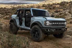 The Ford Bronco Wildtrack Offers A 2 7l Twin Turbo Charged V6 Engine And A 10 Speed Automotive Transmission The Exterior F Ford Bronco Suv Models New Bronco