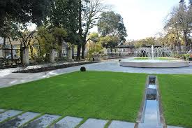 Jardin Ortholan Auch En 2020 Amenager Petit Jardin Jardin Classique Jardins