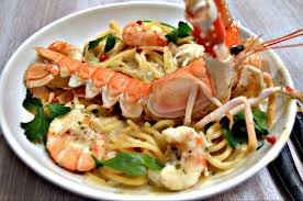 Linguines Aux Langoustines Nos Demoiselles De La Mer Au Beurre Nantais La Cuisine De Lilimarti Langoustine Recette Recettes De Cuisine Portugaise Langoustines