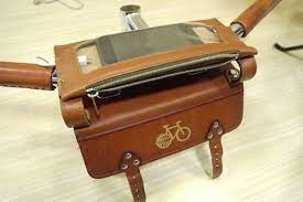 台灣設計 十八般武藝樣樣精通的多功能單車包 大人物 leather design handcrafted leather waxed canvas