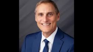 St. Paul charter school's superintendent resigns after school lost $4.3M in  hedge fund