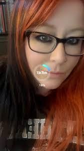 Leigh Rodgers's Instagram, Twitter & Facebook