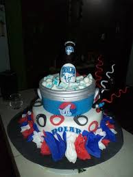 Cerveza Bizcocho De Cumpleaños Para Hombre Torta Con Motivos De Polar Ideal Para Caballeros Amante De Las Cervezas Cake Diaper Cake Desserts