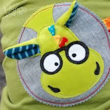 Check spelling or type a new query. Lesedrache Motivvorlage Zum Applizieren Inkl Applizierschule Von Lange Hand Shop
