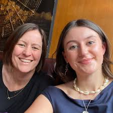 Looking for a therapist and a cleaner in Banbury. The two things aren't  related I just need both 😂