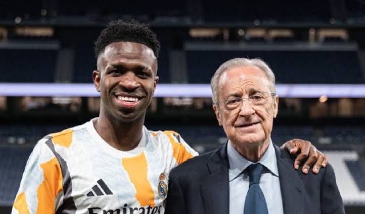Florentino señala errores y blinda a Vinicius en plena crisis del Real  Madrid