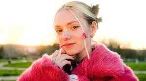 Experience the Dancefloor Magic of Mara Liddle's "Girl Of Your Dreams"