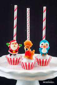 Dec 03, 2020 · while cake has ten minutes to go, make the glaze. 30 Best Christmas Cake Pops Easy Christmas Cake Pop Recipes