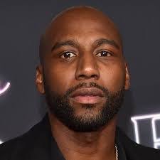 Santron Freeman's Instagram, Twitter & Facebook