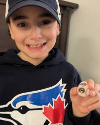 Wish Alum Logan loves the @bluejays and hopes to see them win it all! ⚾🧢  Logan was diagnosed with cancer when he was a kid and has since had an  implant in
