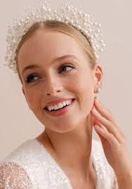 24 Best Bridal and Wedding Hair Accessories