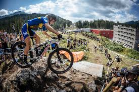 Laura stigger aut +1.50 4. Racing News Hard Fought Comeback Win For Rissveds Van Der Poel Tames Schurter And Flueckiger Mountain Flyer Magazine