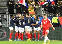 Wettbewerb ist der reiz des sports, und fußball ist auch wegen seines wettbewerbs spannend. 90plus Coronavirus Uefa Frauen Em Und U21 Em Werden Ebenfalls Verschoben 90plus