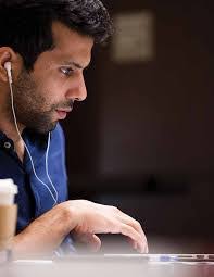 Steven Pulfer's Instagram, Twitter & Facebook