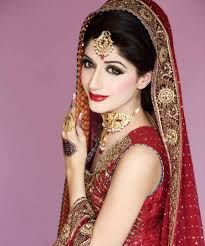 Easy hairstyles for long hair. Upcoming Pakistani Wedding Bridal Makeup Ideas 2021