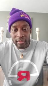 At it again....oreo and easy cheese #survivor #tastetest #oreo  #aTribecalledCollins