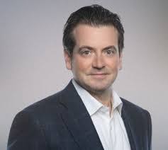 Keith Lobo's Instagram, Twitter & Facebook