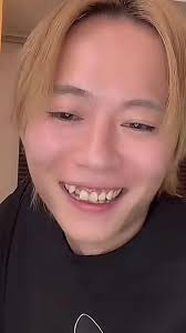 Black Iris【公式】