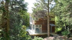 La Residence Du Lac Archambault Par L Architecte Paul Bernier Maison Bois Chalet Et Maisons Minuscules