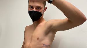 Celé akce byl nedílnou součástí i nadějný český jezdec filip salač (moto3), pro kterého šlo o první brněnský závod seriálu v roli plnohodnotného závodníka své třídy. Padesatka S Andelskymi Kridly Mrtveho Kamarada Bude Mit Salac Vzdy Po Boku Idnes Cz