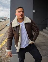 Bomberjacke mit fell hervorragendes schaffell und eine pelzbesetzte lammkapuze für zusätzliche wärme und schutz vor dem kalten wind. Lolus Vonrock Lammfelljacke Shearling Jacket Lederjacke Mit Fell Shearling Jacke Braune Lederjacke