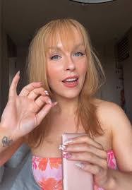 Keya Edwards's Instagram, Twitter & Facebook