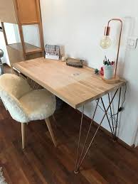 Ce Pied Est Parfait Pour Un Bureau Ou Une Table Placee Contre Un Mur Il Est Elegant Et Donne Un Style Tres Epure A Votre Table Double Desk Desk Dining Table