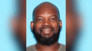 Man in Rankin County tries to attack woman with chainsaw before leading  police