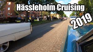 Jahrhundert, der um 1780 durch zwei flügelbauten erweitert wurde. Cruising Hassleholm 2019 Youtube