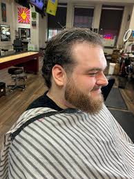 Happy merchant Monday! My name is Breezy & I'm a barber @ Old Towne Man  Cave in Manassas! Here's a glimpse of some of the work I can do- I have more
