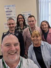 Barry Magee (@magee_barry)