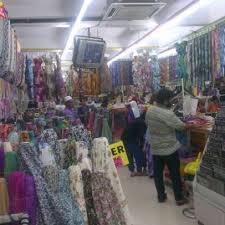 De juiste tijd in kampung sungai buloh. Kedai Kain Bunga Raya Magasin D Accessoires A Jeram