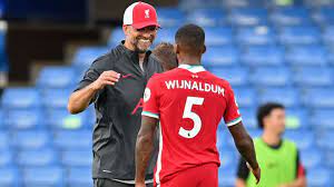 Wijnaldum comments as contract saga goes on. Zy Tv4rd6fgu6m