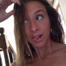 Taylor Leary's Instagram, Twitter & Facebook