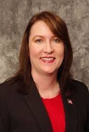 Melissa Reimer's Instagram, Twitter & Facebook