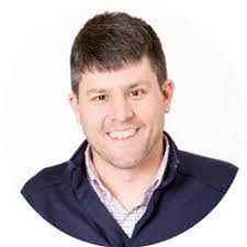 Kade Ross's Instagram, Twitter & Facebook