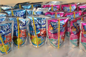 Easy to make and is awesome for gender reveal photos! 35 Adorable Gender Reveal Food Ideas The Postpartum Party