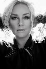 Danielle Cantwell's Instagram, Twitter & Facebook