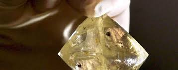 Er wurde im oberen teil des zepters des herrschers gelegt, das befindet sich in der tower of london. Sudafrika Ratselraten Um Grossten Diamanten Der Welt Jahrhundertfund Panorama Gesellschaft Tagesspiegel