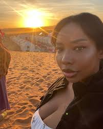 Rachel Storms ⚡️🌪⛈☀(ONLY PAGE)