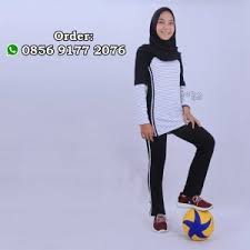 Bagi wanita muslimah, hal yang paling menjadi perhatian ketika memakai baju olahraga adalah mayoritas kaos olahraga itu ketat,panas dan. Inilah Rekomendasi Baju Senam Muslimah Berkualitas Toko Online Jual Baju Aerobik Senam Muslim Murah Terbaru