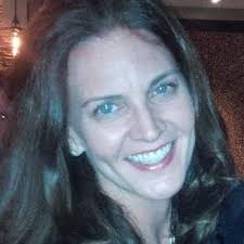 Diane Robinson (@thegemhuntress)