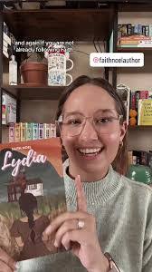 Lydia Bowen's Instagram, Twitter & Facebook