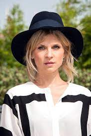 Thelist French Girl Beauty At Every Age French Girl French Girl Beauty Clemence Poesy