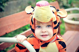 15,695 Purim Fotos de stock